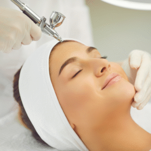 AknoEvit Facial